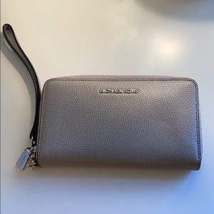 Michael Kors Wristlet